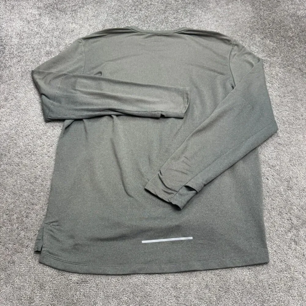 Nike Dri-Fit Running Long Sleeve Activewear T-Shirt Mens XL Gray Reflective Tee